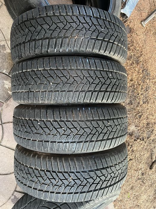 Резина зима шини 205/60 R 16 Dunlop комплект !!!7-7,5 мм!!!