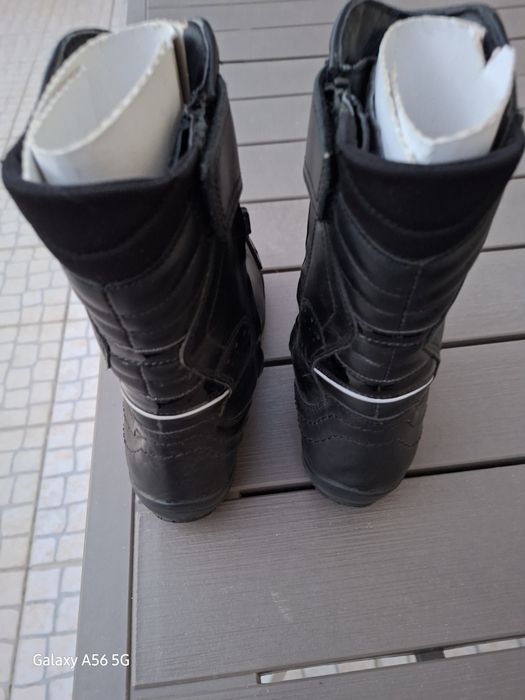 Botas de senhora, para andar de mota