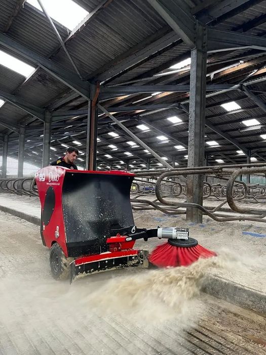 AG DUO dozownik ściółki  Dozownik ściółki AG DUO- AG Producs