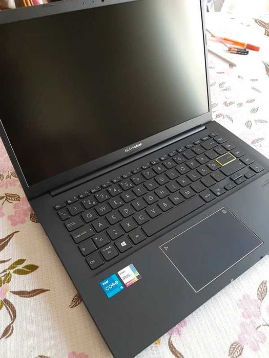 Asus VivoBook 14 F413E
