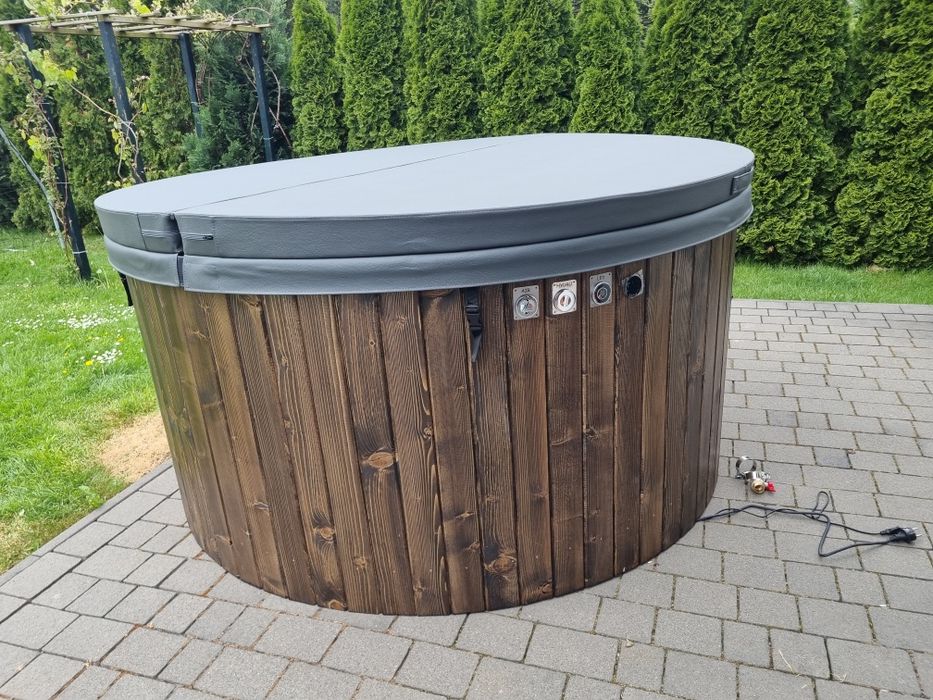 Balia Nowa  Jacuzzi 200cm piec schodki ledy bombelki