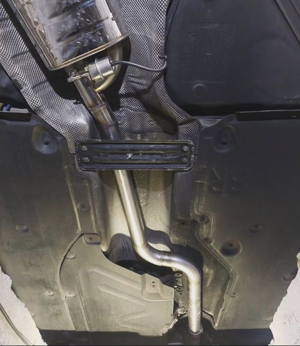 Linha de escape 63mm com Panela Valvula BMW E87 120D com DOWNPIPE