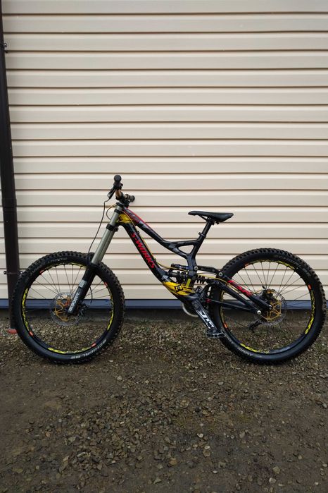 Велосипед для downhill dh Specialized demo 8 carbon tld