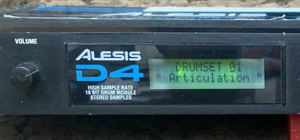 Módulo para bateria eletrónica - Alesis D4