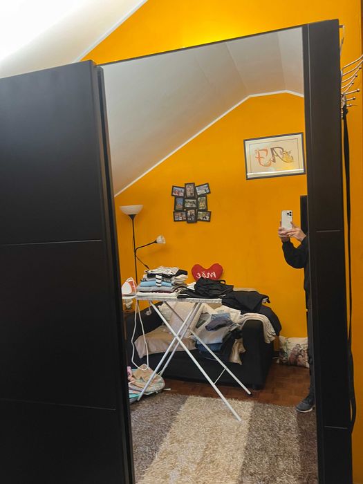 Roupeiro eletrificado em ótimo estado
