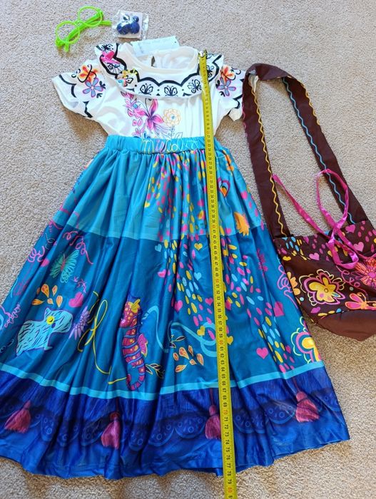 Moje magiczne encanto, Mirabel, bal karnawałowy