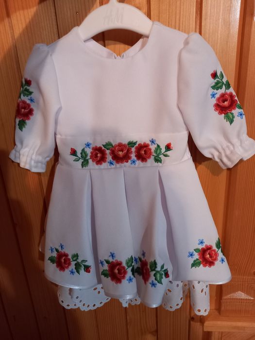 Sukienka do chrztu