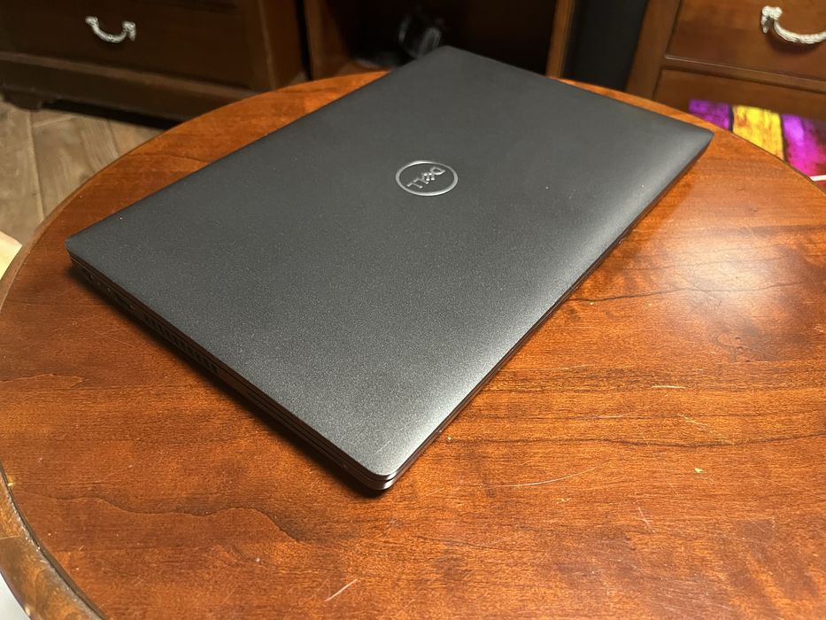 Ноутбук DELL Latitude 5400