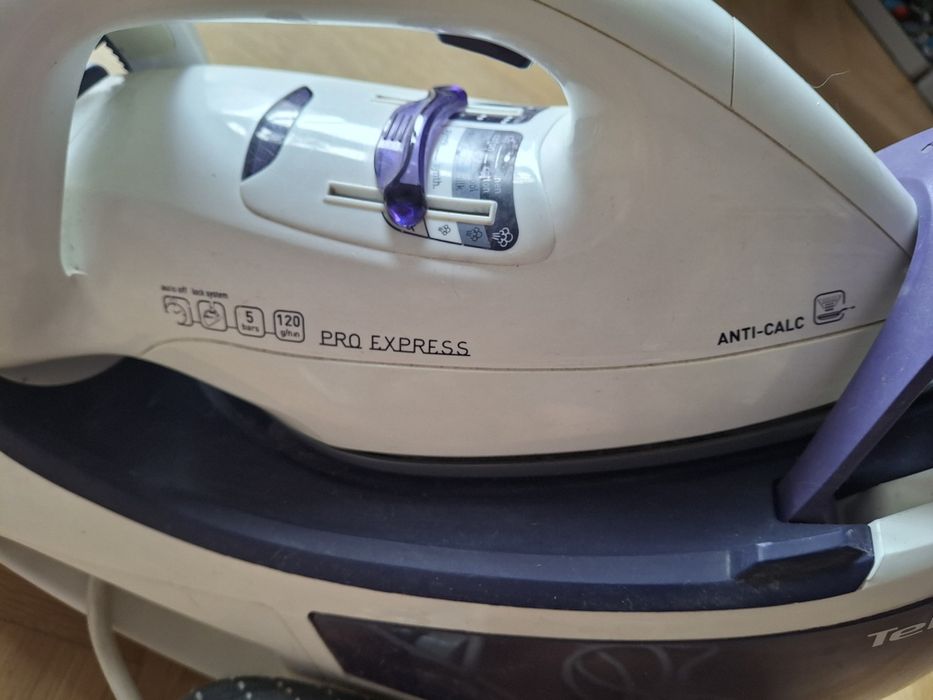 Generator pary Tefal Pro Express Anti-calc GV8330