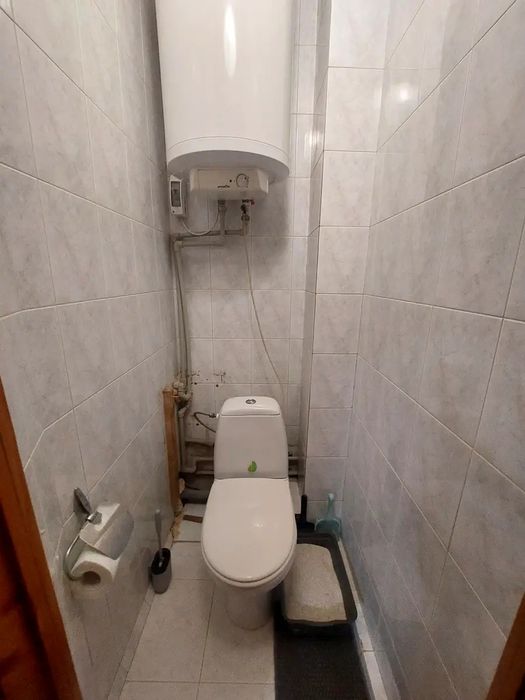 продаю 3 кімнатну квартиру  Центральний район сертифікат