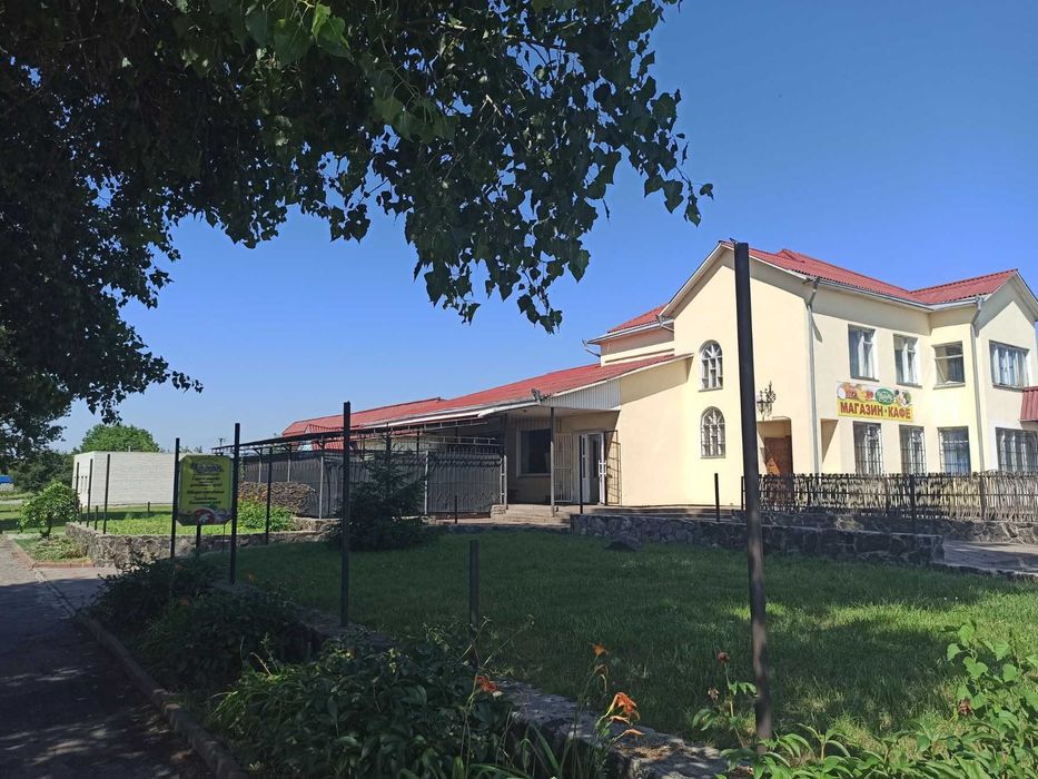 Продам комерційну нерухомість в м. Чорнобай
