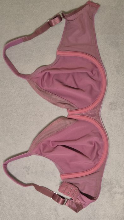 Biustonosz TRIUMPH r. 70 H