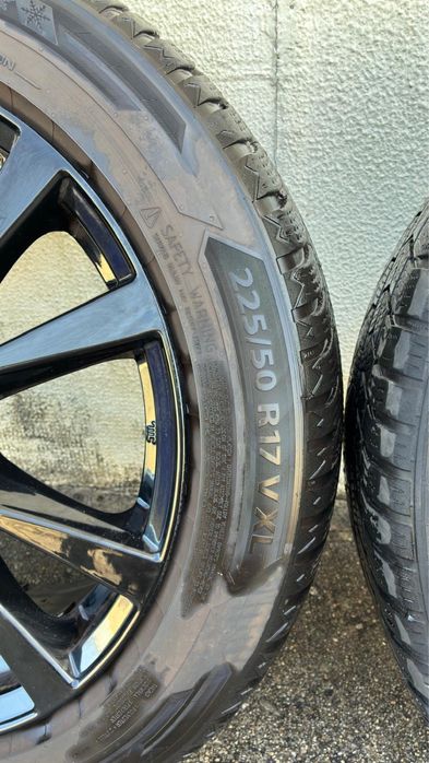 Jantes 17” - Mercedes!! + Pneus excelente estado