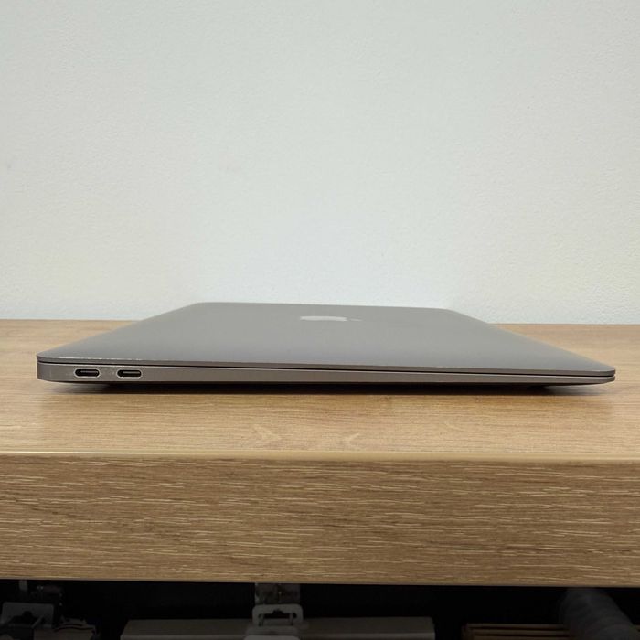 Macbook Air 2018 { i5 | 8gb | 256 ssd } гарантія . 54606SV