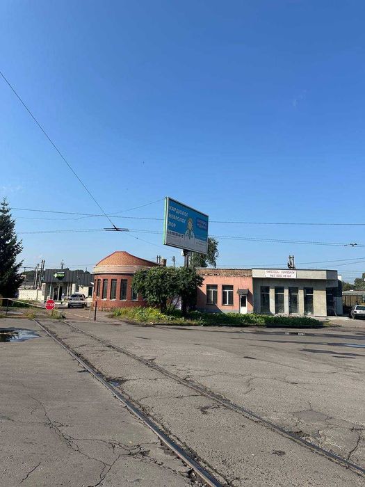 ЖД Вокзал 25м2 Здам ФАСАДНЕ Видове приміщення з Парковкою біля ЗУПИНКИ