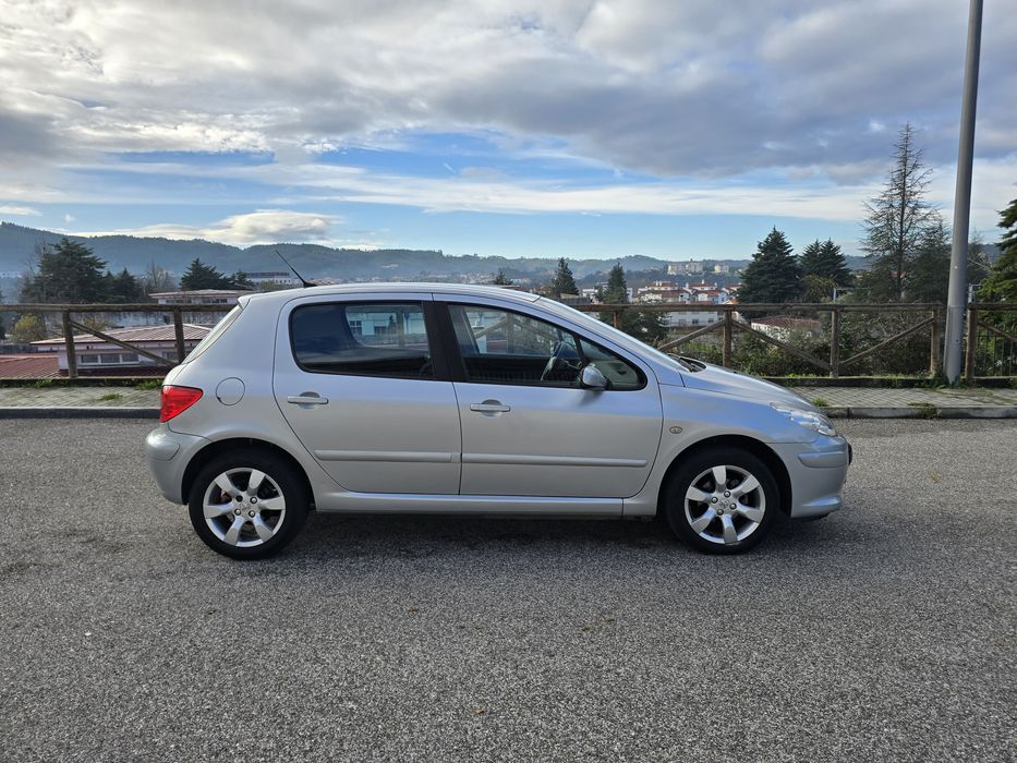 Peugeot 307 1.6 HDI 90CV Executive 2007 Selo Barato Nacional
