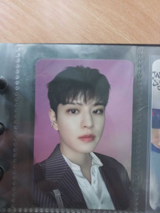 обмін офф карточек stray kids