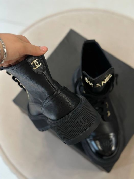 Ботинки chanel в коробці чорний і сірий колір на шнурівці