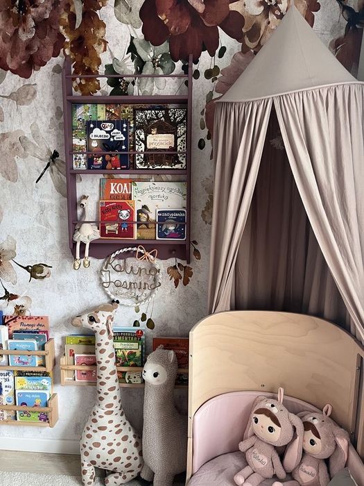 Drewniana biblioteczka z wieszakami / półka na książki vintage