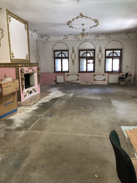 Оренда приміщення першого поверху , площа 166 кв. м., окремий вхід, район парку Юність , ЮТЗ