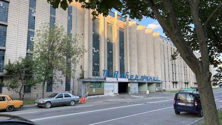 Сдам гараж в аренду на Куліша, 2 для авто або байка
