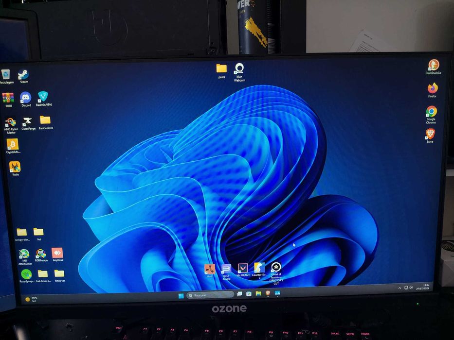 PC gamer R9 rx6750xt/ ozone 240hz