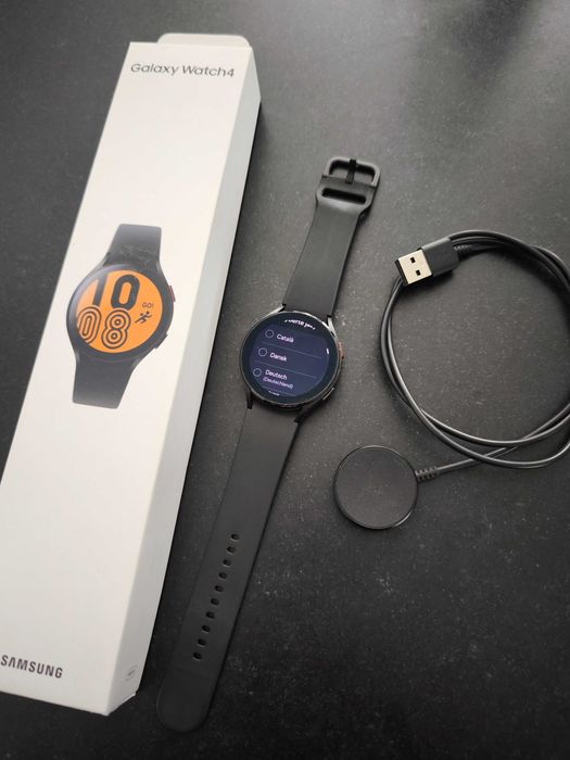 Samsung Galaxy Watch 4