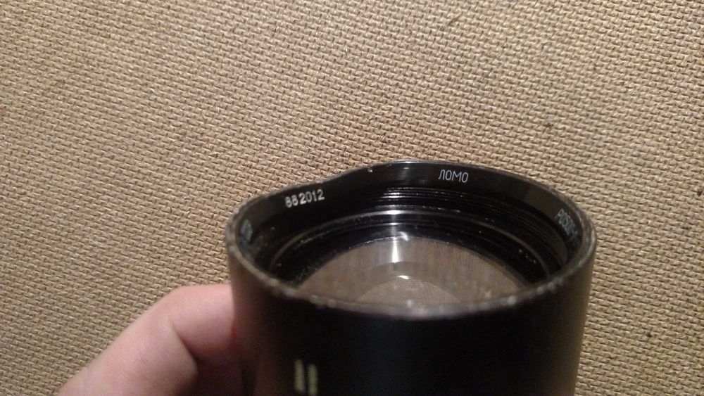 Продам объектив ЛОМО F = 90