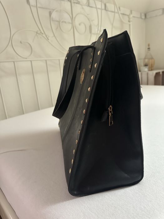 Torebka Guess, duza, czarno zlota