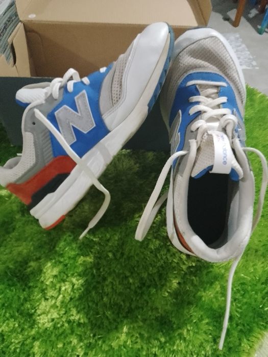 Tênis new balance uni sexo