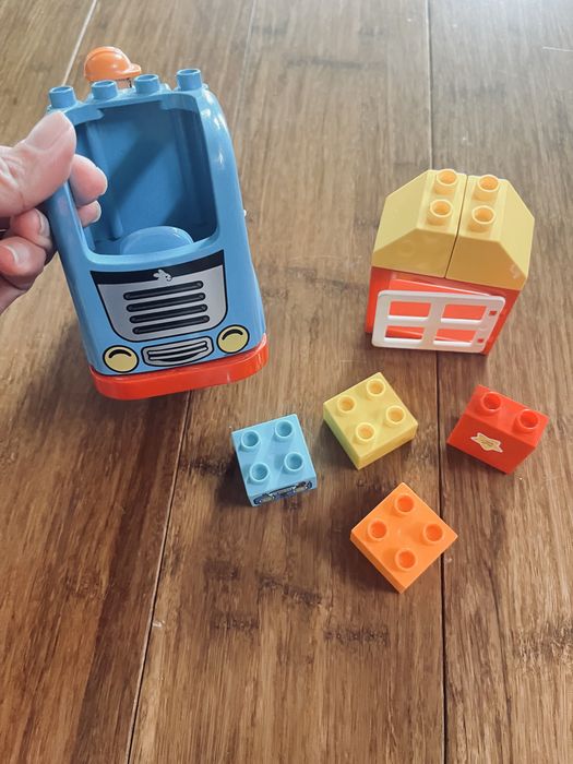 Lego Duplo 10529 zestaw klocków wywrotka robotnik