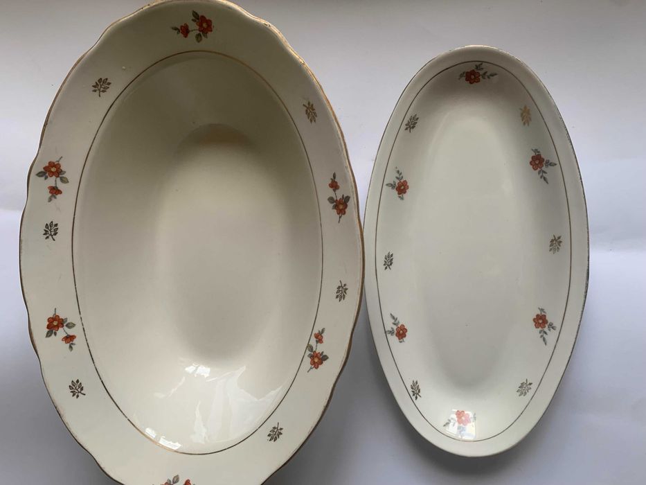 Блюдо глубокое и селедочница Коростень 50-е (цена за все)