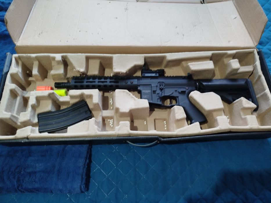 Replica M4 Airsoft sentinel Rossi