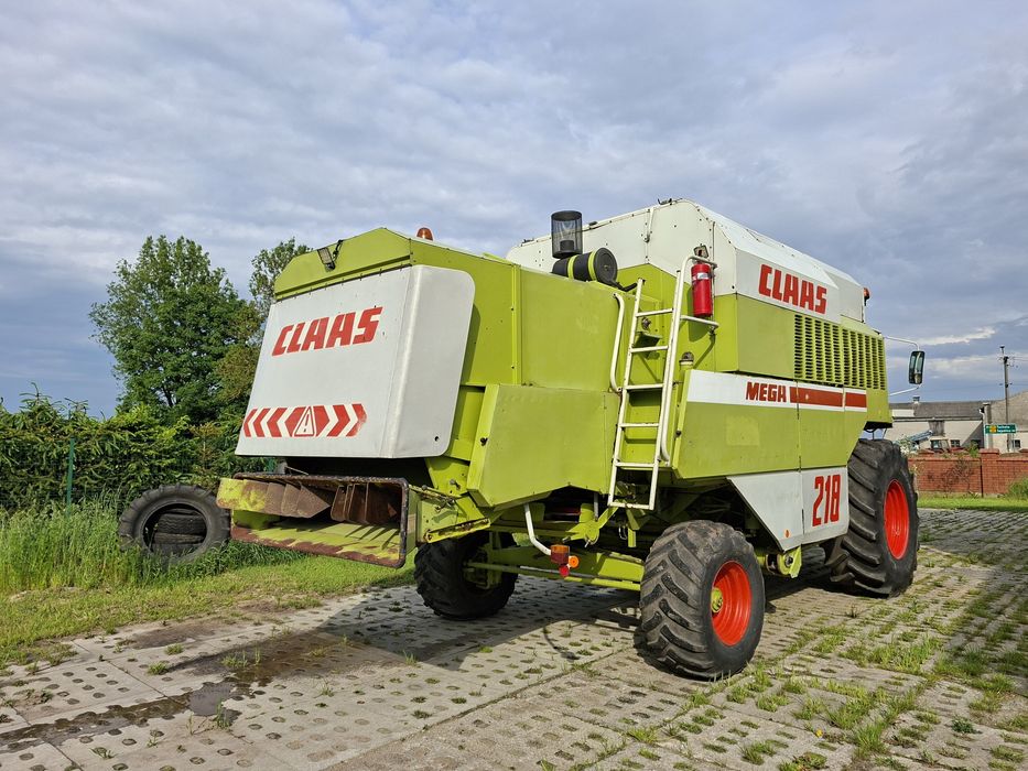 Claas mega 218 (nie dominator 108 98 208 204)