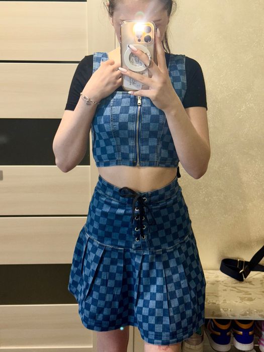 Костюм джинси,топ на замок,спідниця