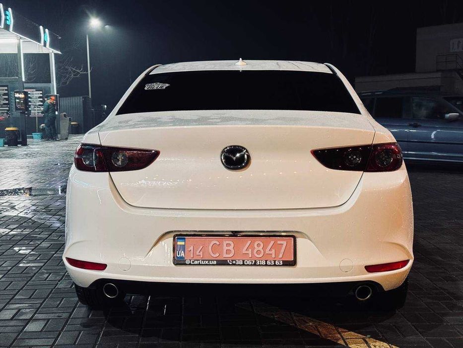 продам Mazda 3 2019