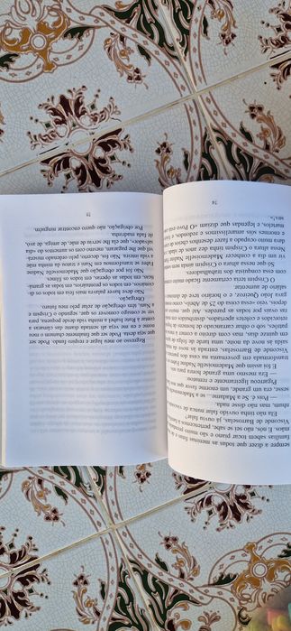 Livro Um fio de fumo nos confins do mar