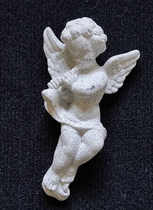 Estatuetas de pendurar figuras anjos músicos gesso imitação granito