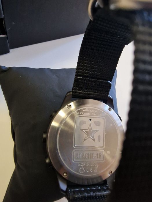 North edge apache-46 relógio digital.