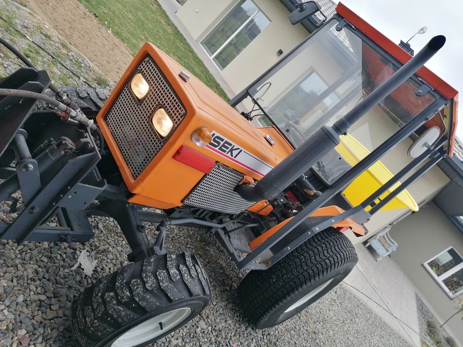 Traktorek iseki japoński glebogryzarka iseki, pług spych