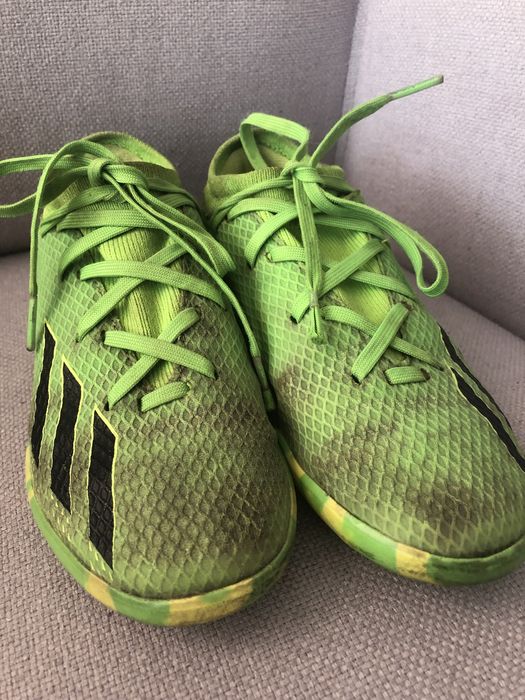 Buty turfy adidas r 32