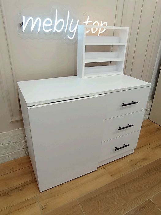 Манікюрний розкладний стіл, стіл для манікюру кутовий.