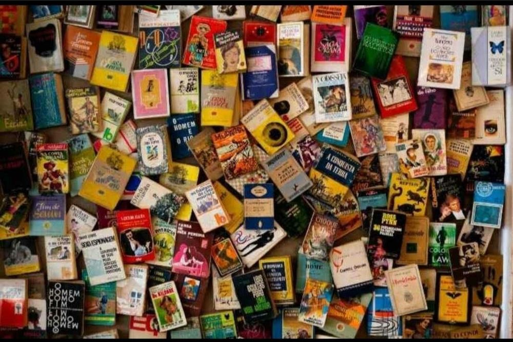 Tenho muitos livros antigos alguns para despachar mais de 100 ao todo