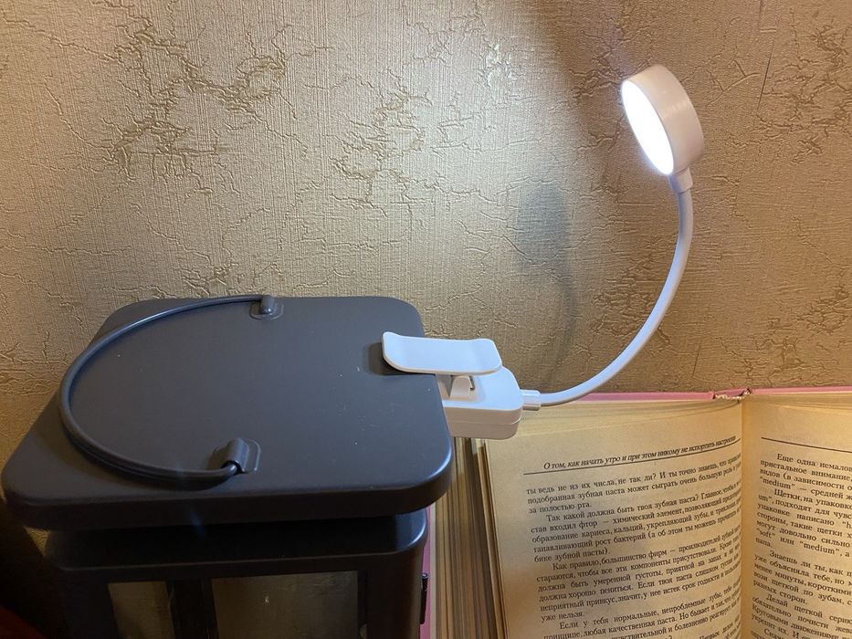 Лампа мини для чтения книжки Mini Clip Book Lamp LED