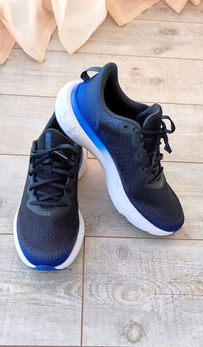 Кросівки under armour