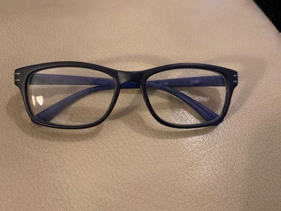 Oculos de ver ao perto