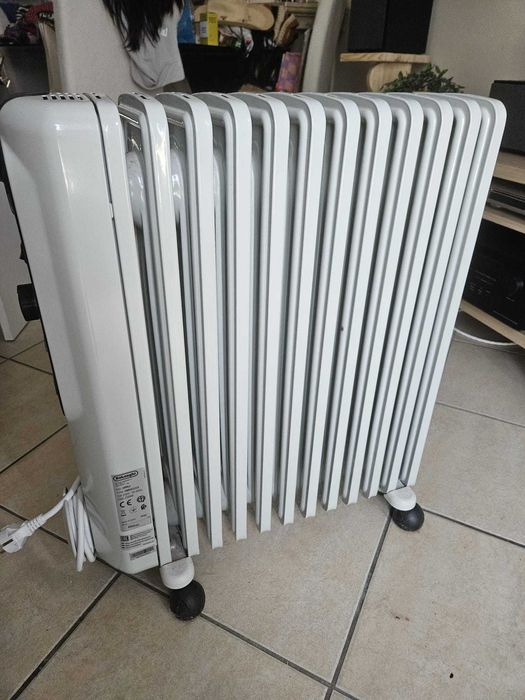 Radiador a Óleo De'Longhi 2500w (Comfort Temp)