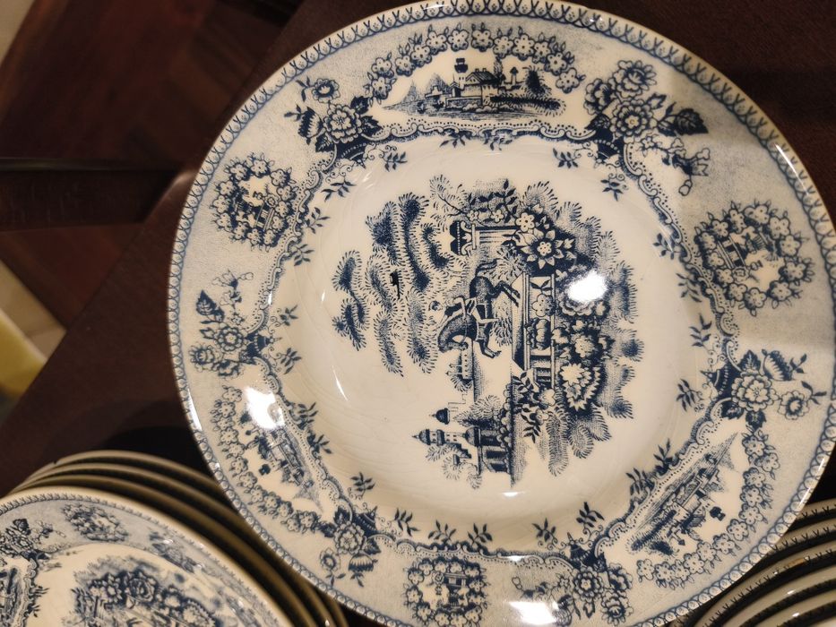 Vintage, conjunto de 22 pratos e saladeira estilo inglês,
