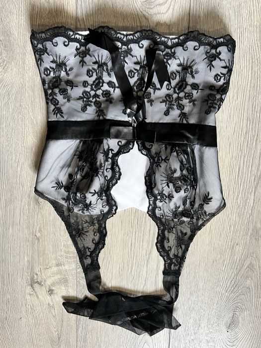 Корсет жіночій топ , чорно-білий xs