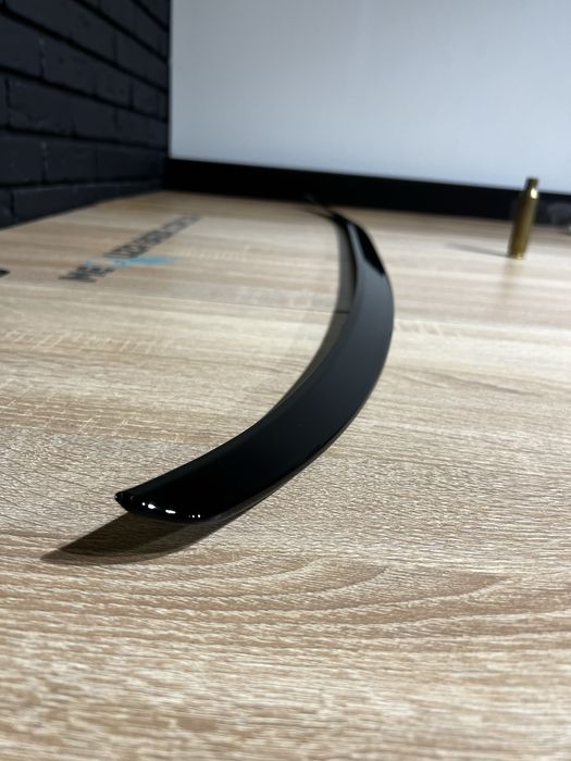 Спойлер G30 BMW M5 стиль